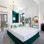 Pensión Estate4home - Design Flat 3*