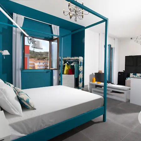 Estate4home - Design Flat 3* Piano di Sorrento