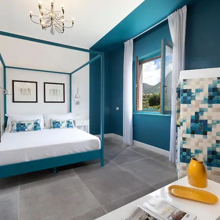 Estate4home - Design Flat بيانو دي سورينتو
