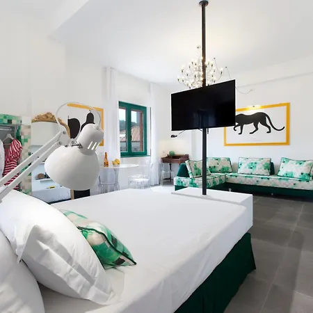 Estate4home - Design Flat Gasthof 3*